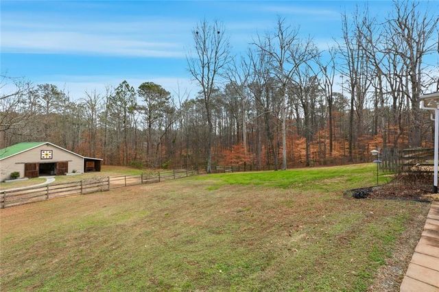 3955 Hiram Lithia Springs SW Road, Powder Springs, GA 30127