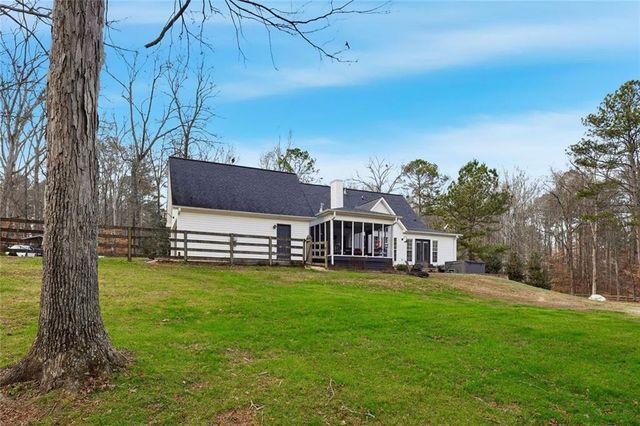 3955 Hiram Lithia Springs SW Road, Powder Springs, GA 30127