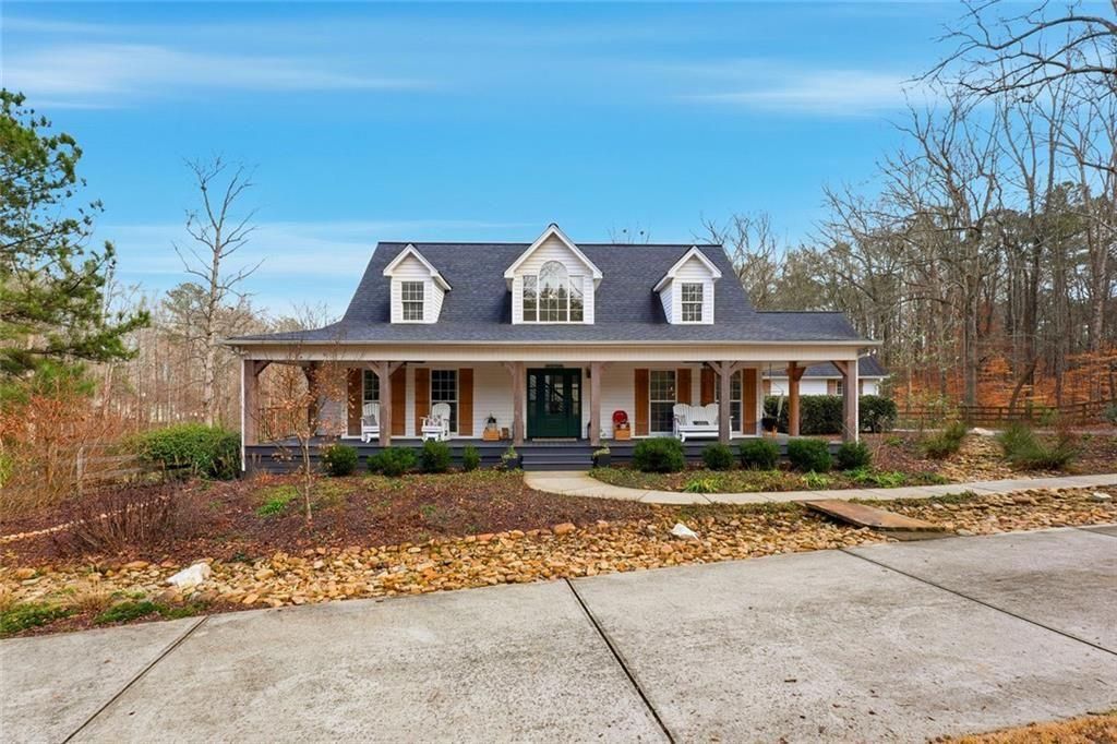 3955 Hiram Lithia Springs SW Road, Powder Springs, GA 30127