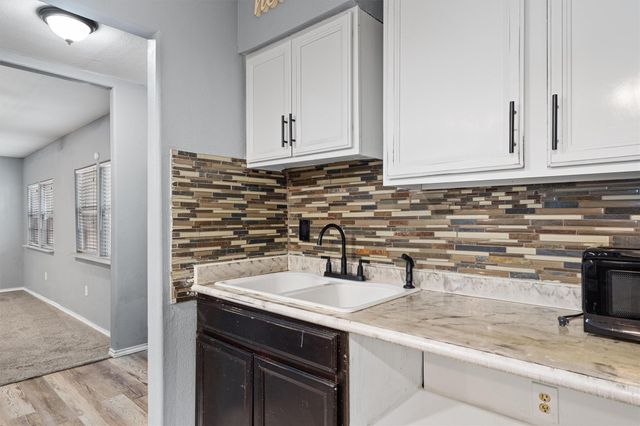 5501 Spring Meadow RD A, Austin, TX 78744