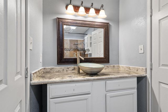 5501 Spring Meadow RD A, Austin, TX 78744