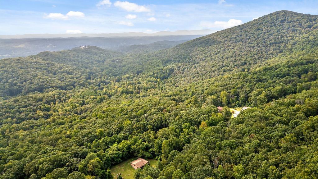 2255 Nickajack Road, Flintstone, GA 30725