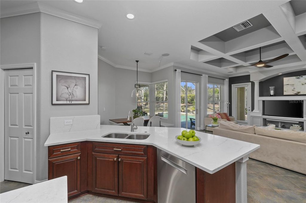 Image 12 of property listing at 2838 SUNNY LEDGE COURT, Land O Lakes, FL 34638