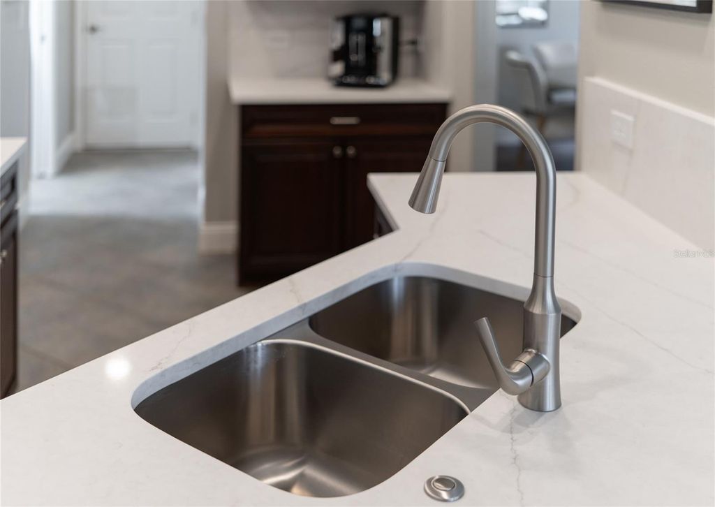 Image 13 of property listing at 2838 SUNNY LEDGE COURT, Land O Lakes, FL 34638