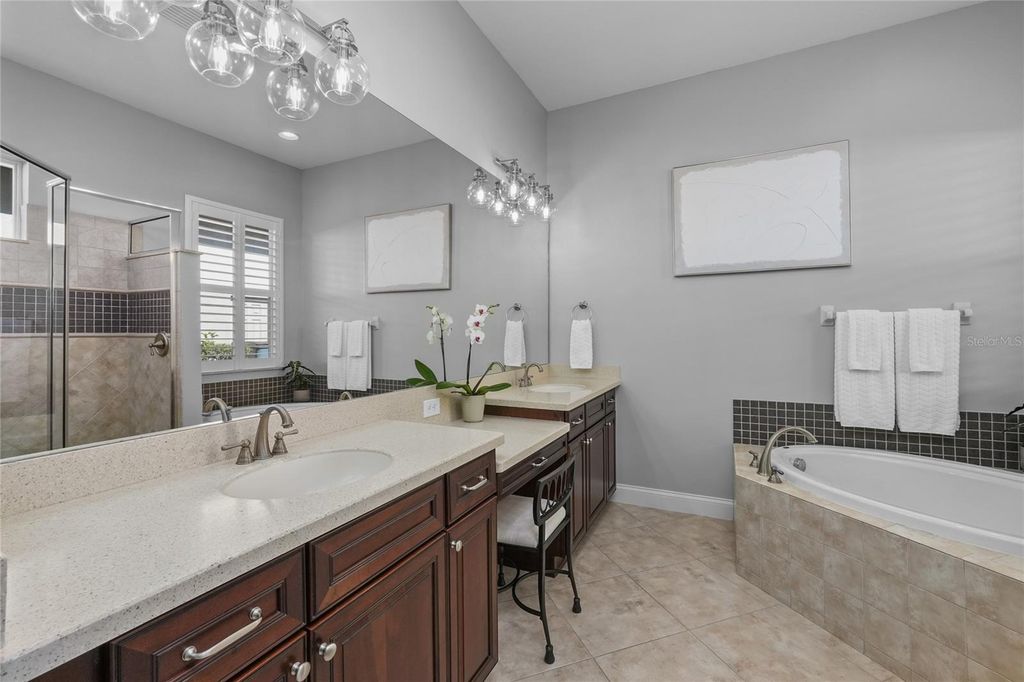 Image 22 of property listing at 2838 SUNNY LEDGE COURT, Land O Lakes, FL 34638