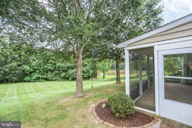 11921 LEGACY WOODS DR, Fredericksburg, VA 22407