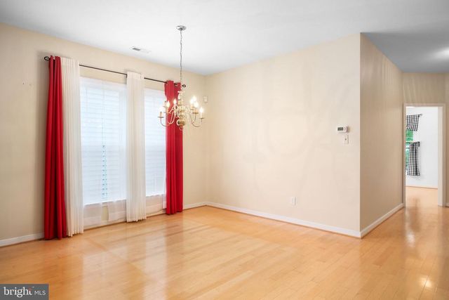 11921 LEGACY WOODS DR, Fredericksburg, VA 22407