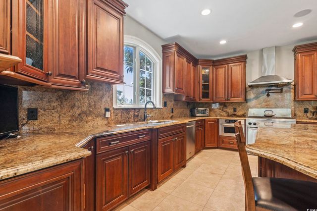 664 Oxbow Dr., Myrtle Beach, SC 29579