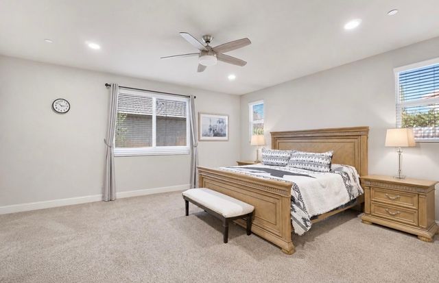 3992 Flint Avenue, Clovis, CA 93619