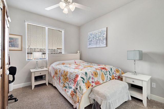 3992 Flint Avenue, Clovis, CA 93619