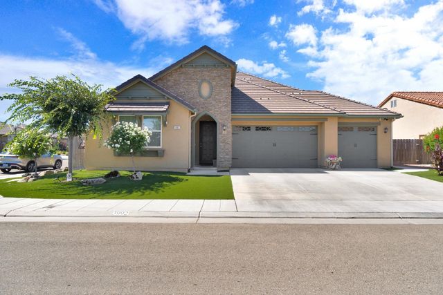 3992 Flint Avenue, Clovis, CA 93619