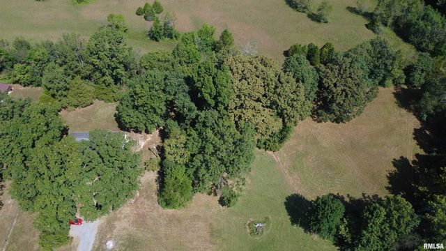 16042 Ralls Grove Road, Creal Springs, IL 62922