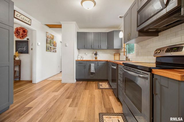 16042 Ralls Grove Road, Creal Springs, IL 62922