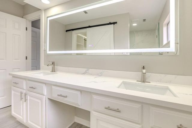 2 Abalone Street, Bay City, TX 77414