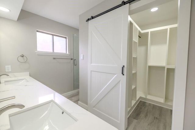 2 Abalone Street, Bay City, TX 77414