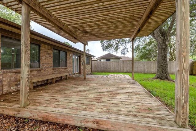 2 Abalone Street, Bay City, TX 77414