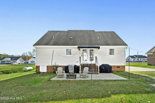 5209 Castlewood Drive, Wilson, NC 27893