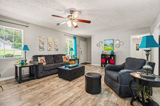 160 Ember Court, Fairburn, GA 30213