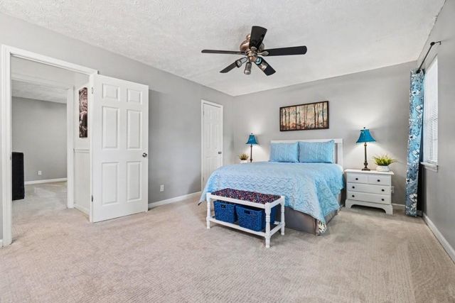 160 Ember Court, Fairburn, GA 30213