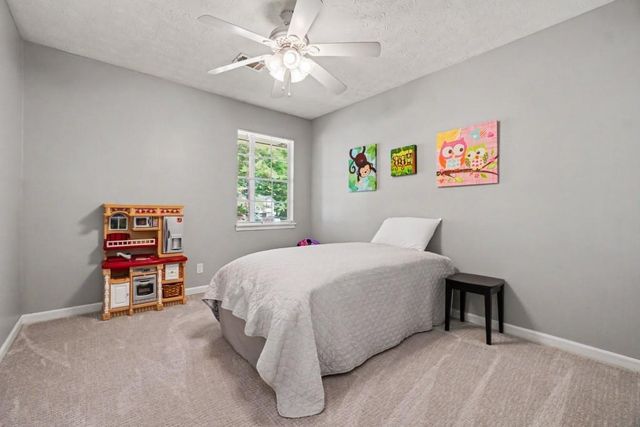 160 Ember Court, Fairburn, GA 30213