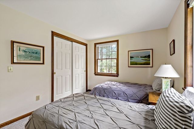 26 Qaushnet Way, Falmouth, MA 02536