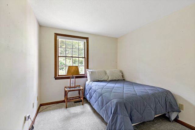 26 Qaushnet Way, Falmouth, MA 02536