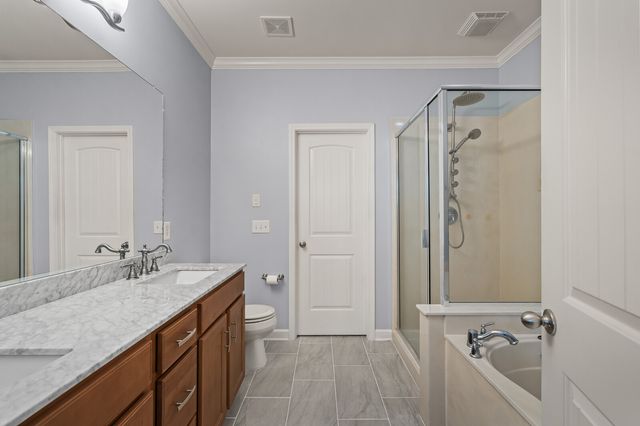 1074 Riverwood Village Blvd, Hermitage, TN 37076