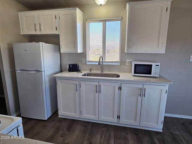 67855 MONROE Street, Salome, AZ 85348