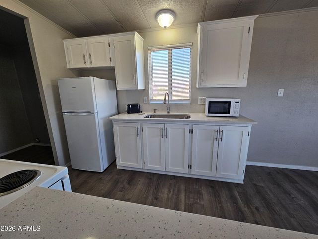 67855 MONROE Street, Salome, AZ 85348