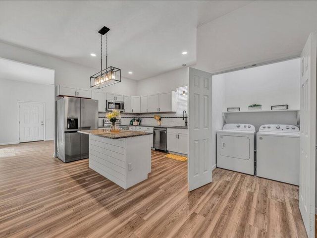 2332 Delaware AVE NW, Roanoke, VA 24017