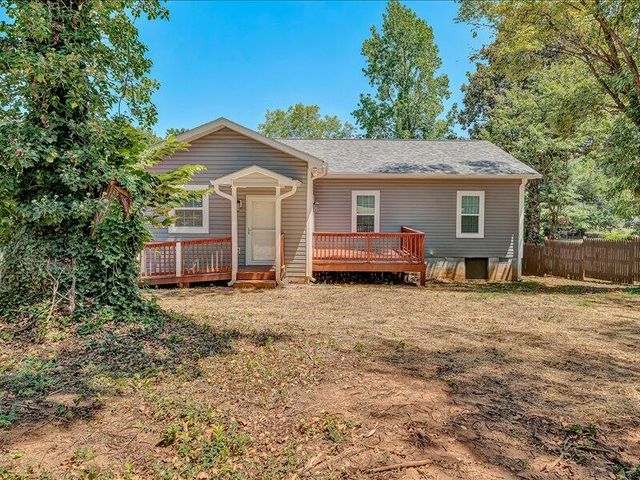 2332 Delaware AVE NW, Roanoke, VA 24017