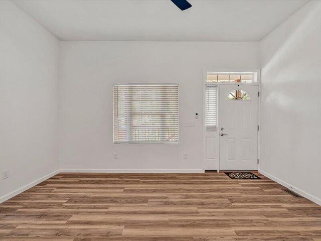 2332 Delaware AVE NW, Roanoke, VA 24017