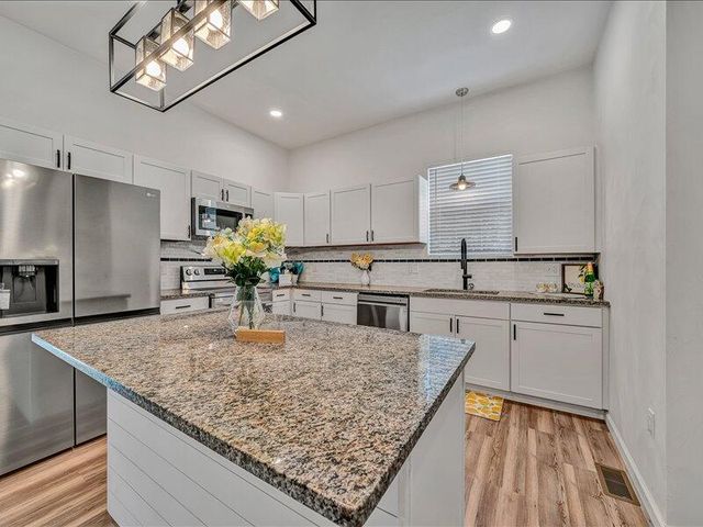 2332 Delaware AVE NW, Roanoke, VA 24017