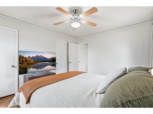 4015 Wayzata Boulevard, Minneapolis, MN 55416