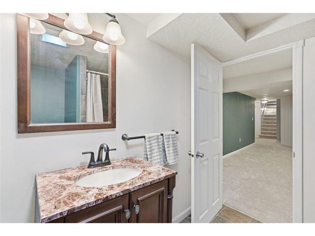 4015 Wayzata Boulevard, Minneapolis, MN 55416