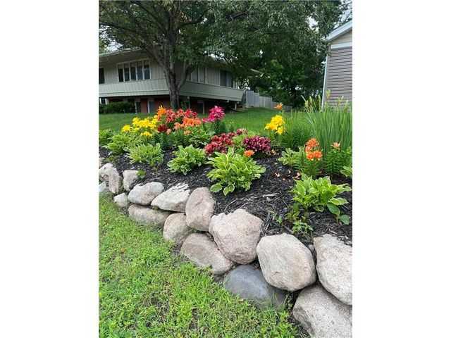 4015 Wayzata Boulevard, Minneapolis, MN 55416