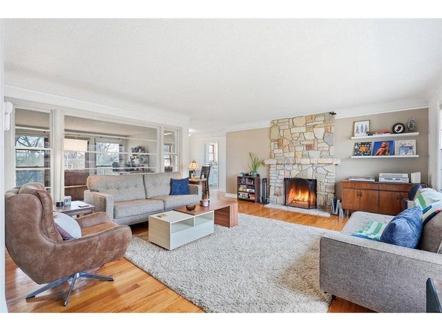 4015 Wayzata Boulevard, Minneapolis, MN 55416