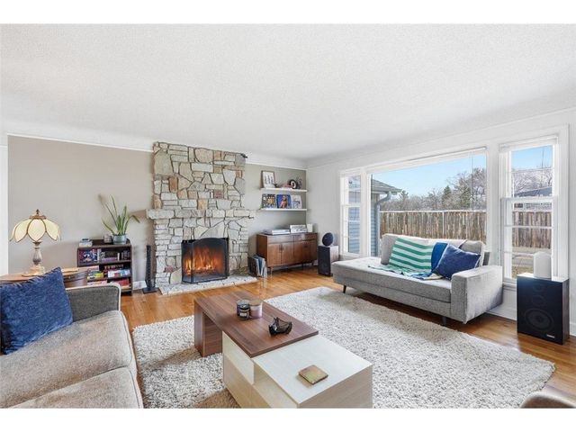 4015 Wayzata Boulevard, Minneapolis, MN 55416