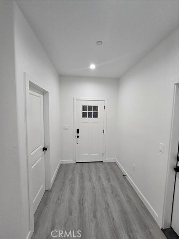 10401 N Loop Boulevard, California City, CA 93505