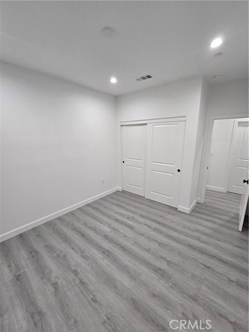 10401 N Loop Boulevard, California City, CA 93505