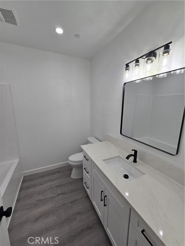 10401 N Loop Boulevard, California City, CA 93505