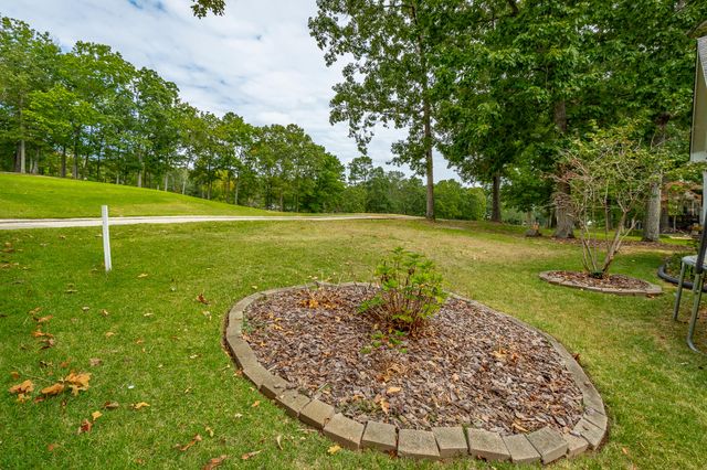 106 Woodpecker Place, Ringgold, GA 30736