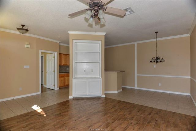 501 Fraternity Row, College Station, TX 77845