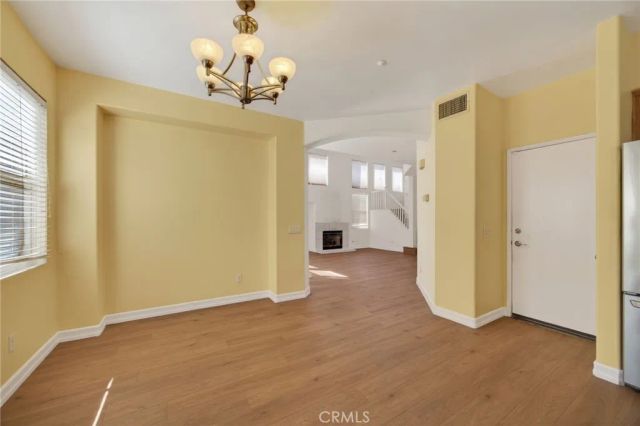 1050 Avenida Classica, Oxnard, CA 93030