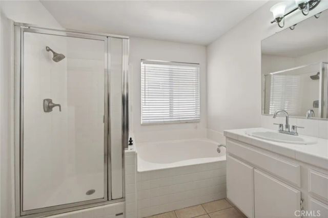 1050 Avenida Classica, Oxnard, CA 93030