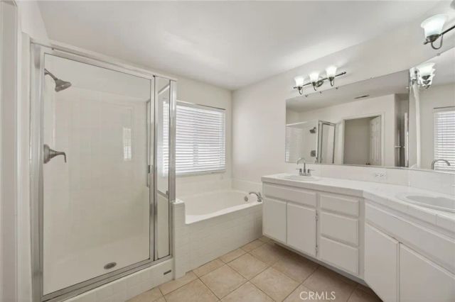 1050 Avenida Classica, Oxnard, CA 93030