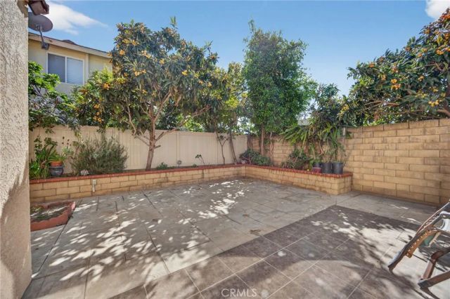 1050 Avenida Classica, Oxnard, CA 93030