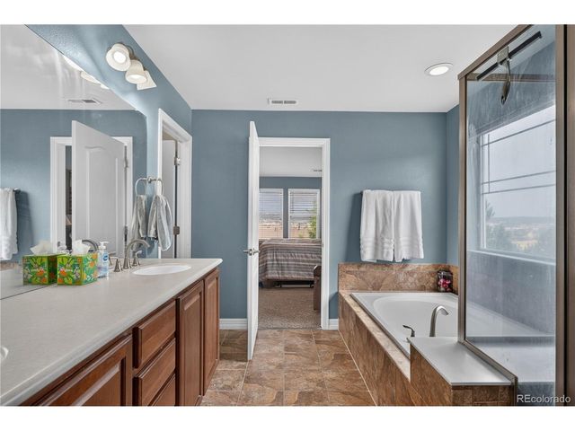 2318 Fairway Wood Cir, Castle Rock, CO 80109