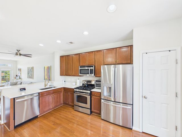 15653 JOHN DISKIN CIR, Woodbridge, VA 22191
