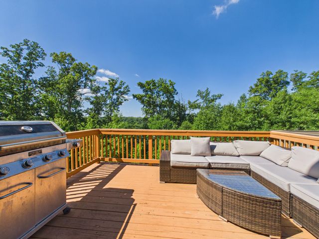 15653 JOHN DISKIN CIR, Woodbridge, VA 22191